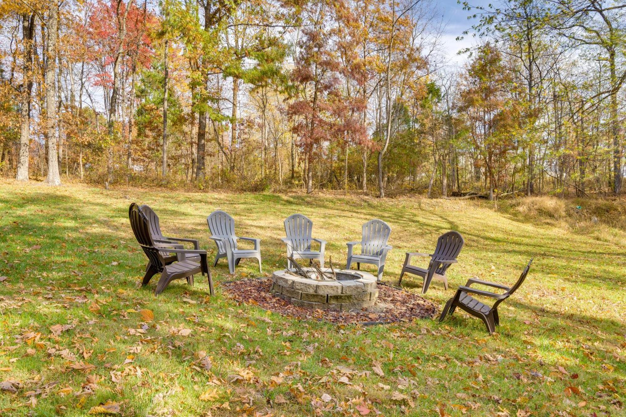 French Lick Getaway With Deck, Grill And Fire Pit! Villa Exterior photo