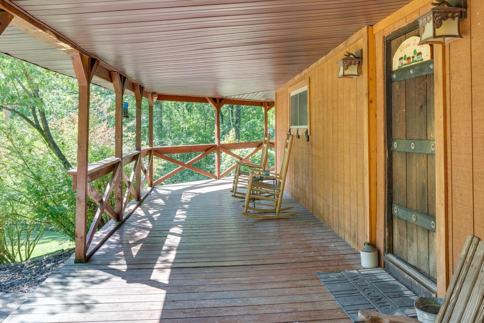 French Lick Getaway With Deck, Grill And Fire Pit! Villa Exterior photo
